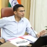 बुजुर्ग, महिला, बच्चों, असहाय का शोषण तिरस्कार होगा दण्डनीयः डीएम      