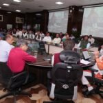 मुख्यमंत्री धामी ने निर्देश दिए कि विधायकगणों द्वारा अपने क्षेत्र की जिन समस्याओं को उठाया जा रहा है, अधिकारी उन्हें गंभीरता से लेते हुए प्राथमिकता के आधार पर समाधान करें