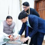 मुख्यमंत्री धामी ने अधिकारियों से जनगणना कार्य को समयबद्ध, पारदर्शी और प्रभावी ढंग से संपन्न करने के निर्देश दिए