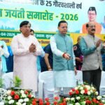 मुख्यमंत्री धामी ने कहा कि हम विकास की दौड़ में प्रकृति, पर्यावरण और वनों को पीछे छोड़ देंगे, तो हमारा ये विकास हमेशा अधूरा ही रहेगा