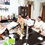 संकट में उत्तराखंड के बेटे के साथ खड़े हुए सीएम धामी, शेफ केशव नेगी ने परिवार सहित मिलकर जताया आभार