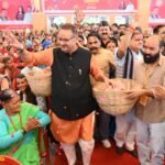 मंत्री गणेश जोशी के रक्षाबंधन समारोह में दिखा बहनों का अपार स्नेह, हजारों बहनों ने बांधकर राखी दिया अटूट विश्वास का संदेश